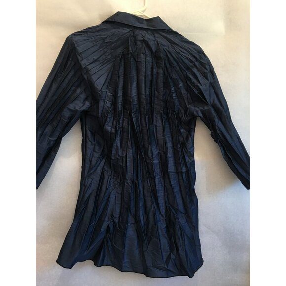 Beluva Women's Collared 3/4 Sleeve High-Low Hem Button Up Shirt Blue Medium - Picture 2 of 9